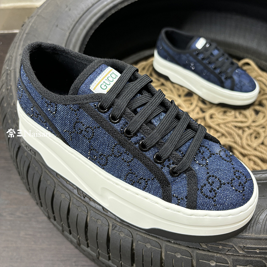 ▶ Tennis 1977 Trainer, photo 1
