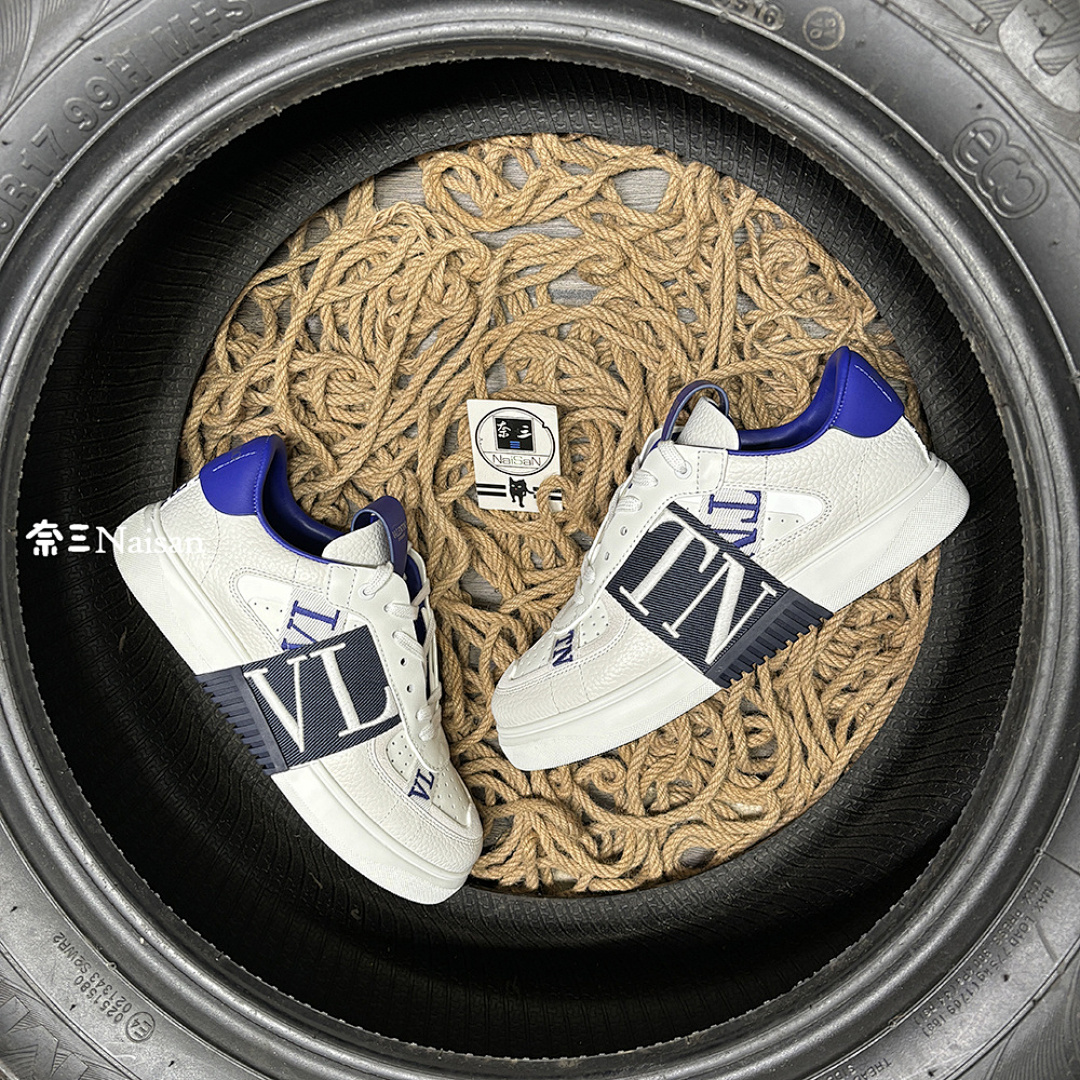 ▶ VL7N SNEAKER - Image 3