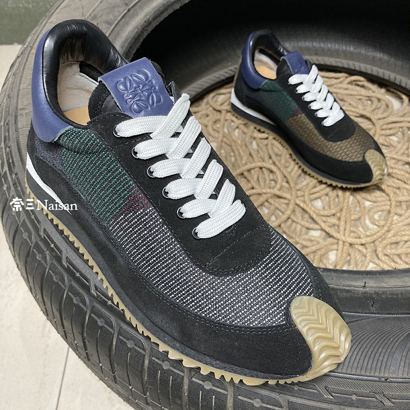 Other Flow Runner In Suede, photo 1