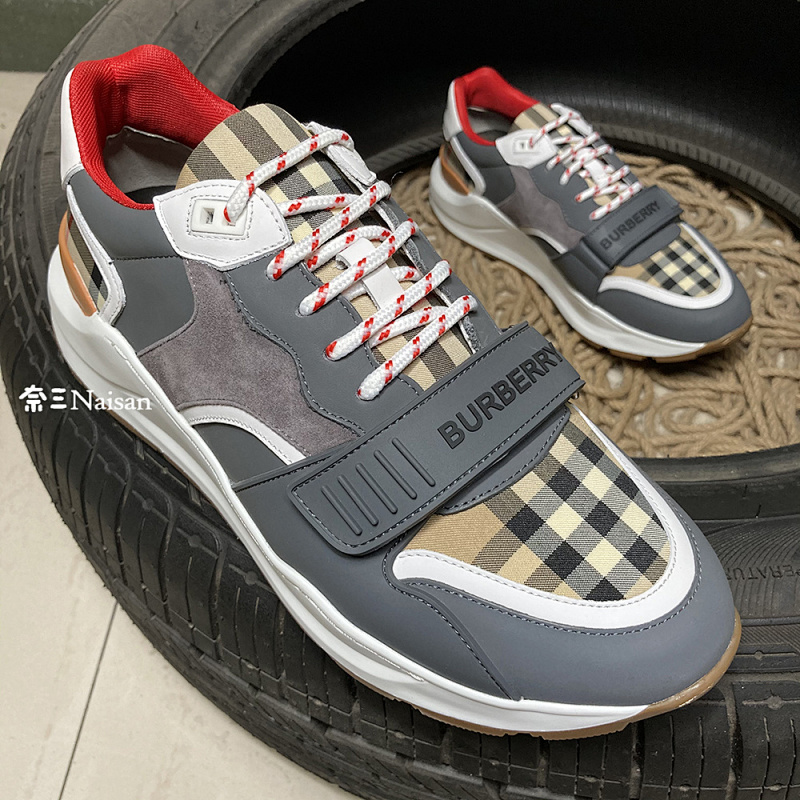 ▶ Burberry Sneakers, photo 1