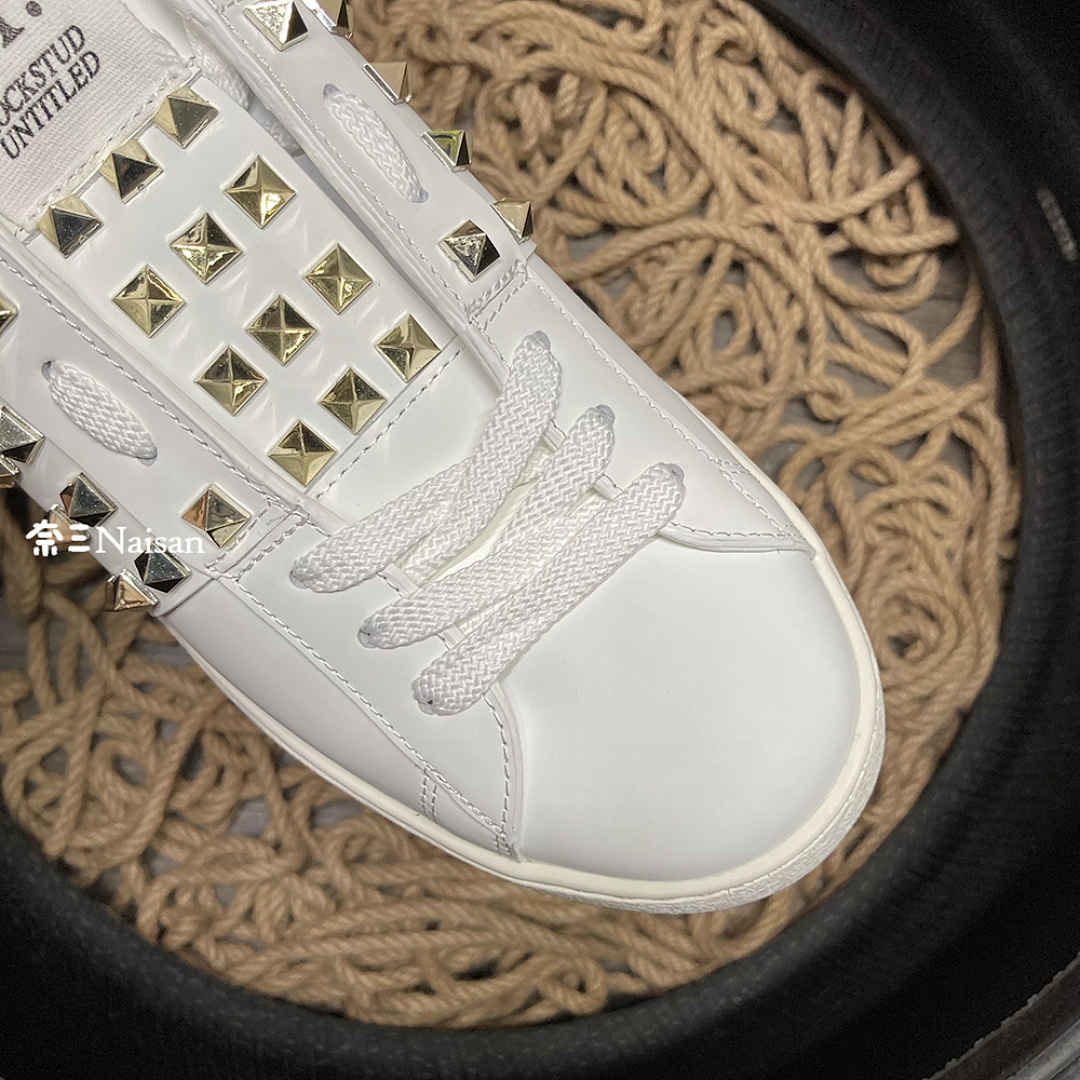 ▶ ROCKSTUD - Image 14