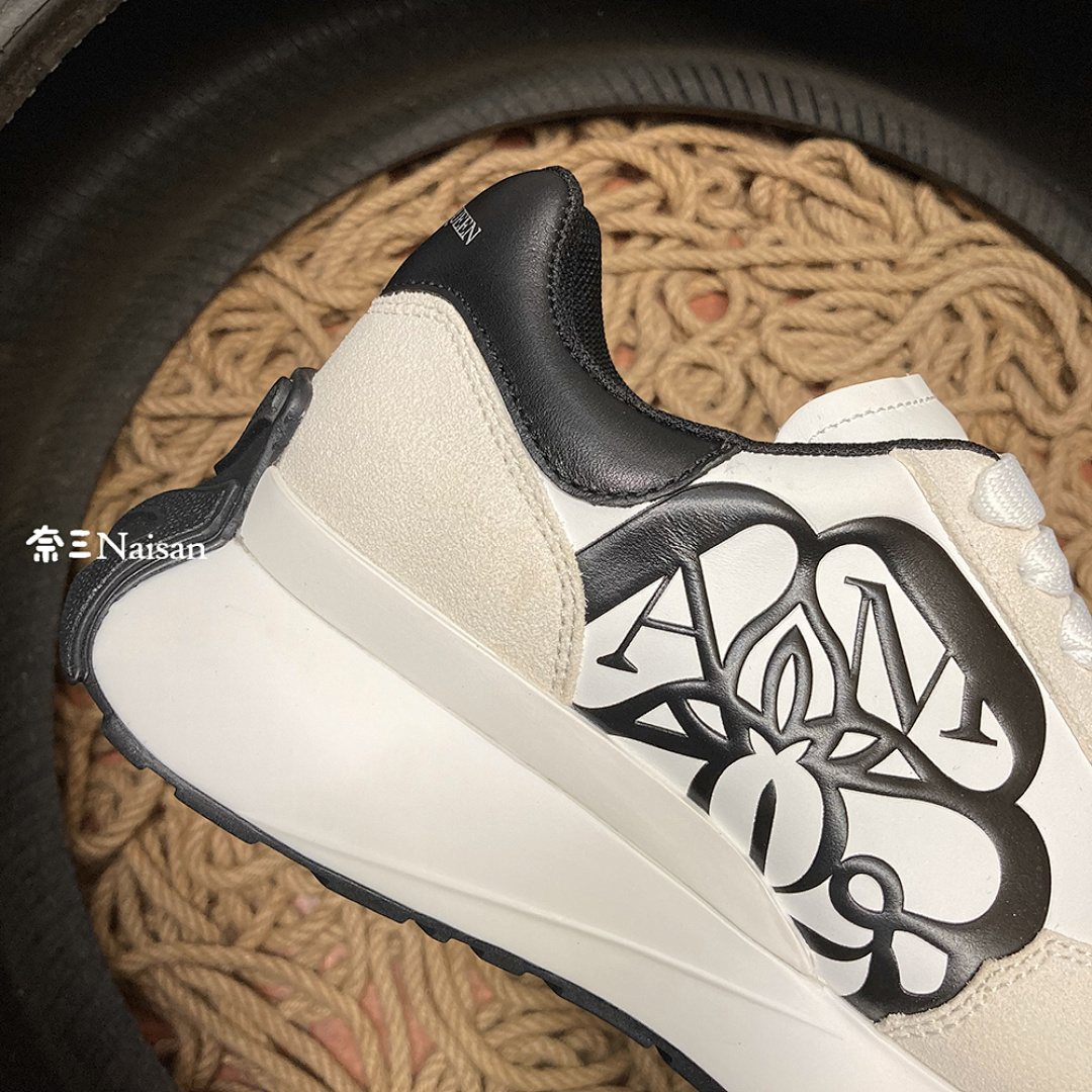 ▶ Alexander McQueen Sprint Runner - Image 11