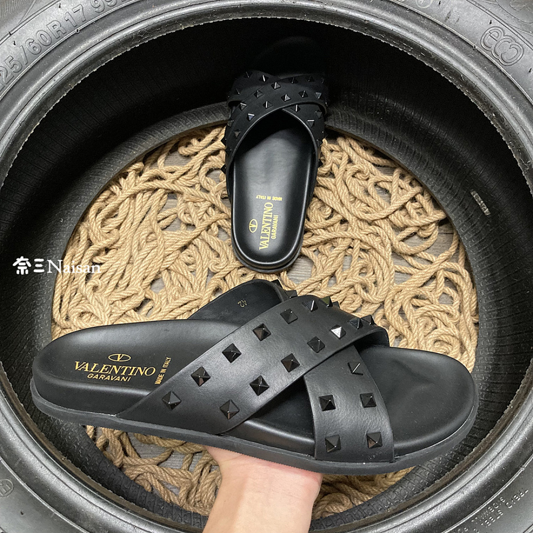 ▶ Valentino Sandals - Image 8
