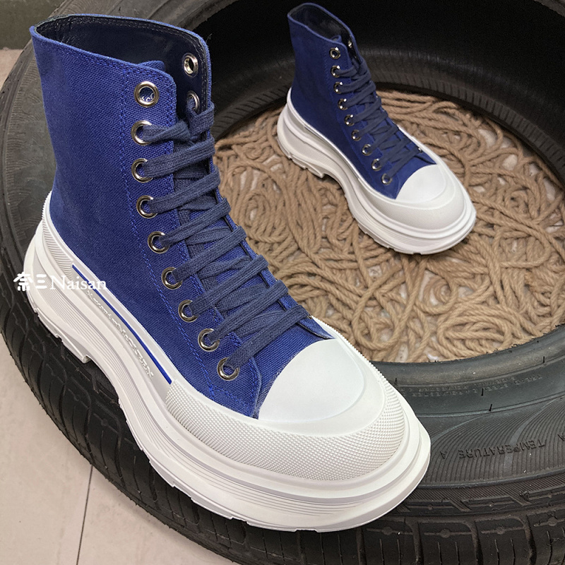 ▶ Alexander McQueen TREAD SLICK LACE UP Sneaker