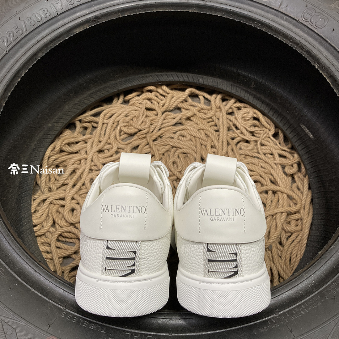 ▶ VL7N SNEAKER - Image 9
