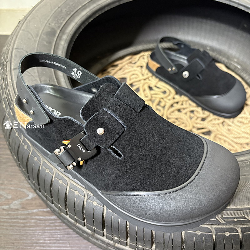 ▶ Dior Sandals, photo 1