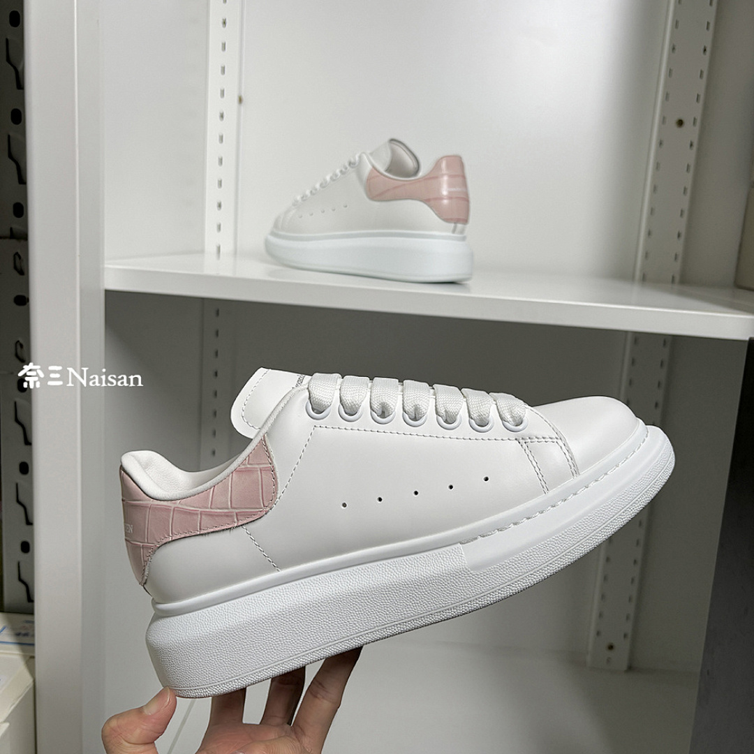 Christian Louboutin Alexander McQueen Sneaker - Image 18