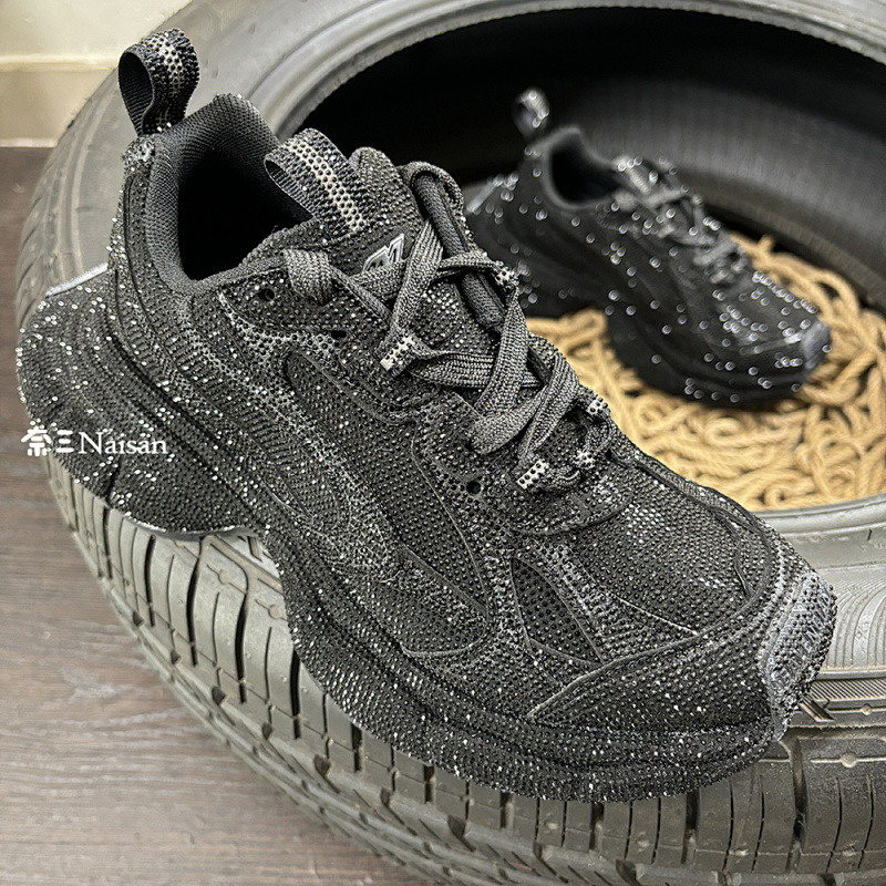 ▶ Balenciga Sneaker, photo 1