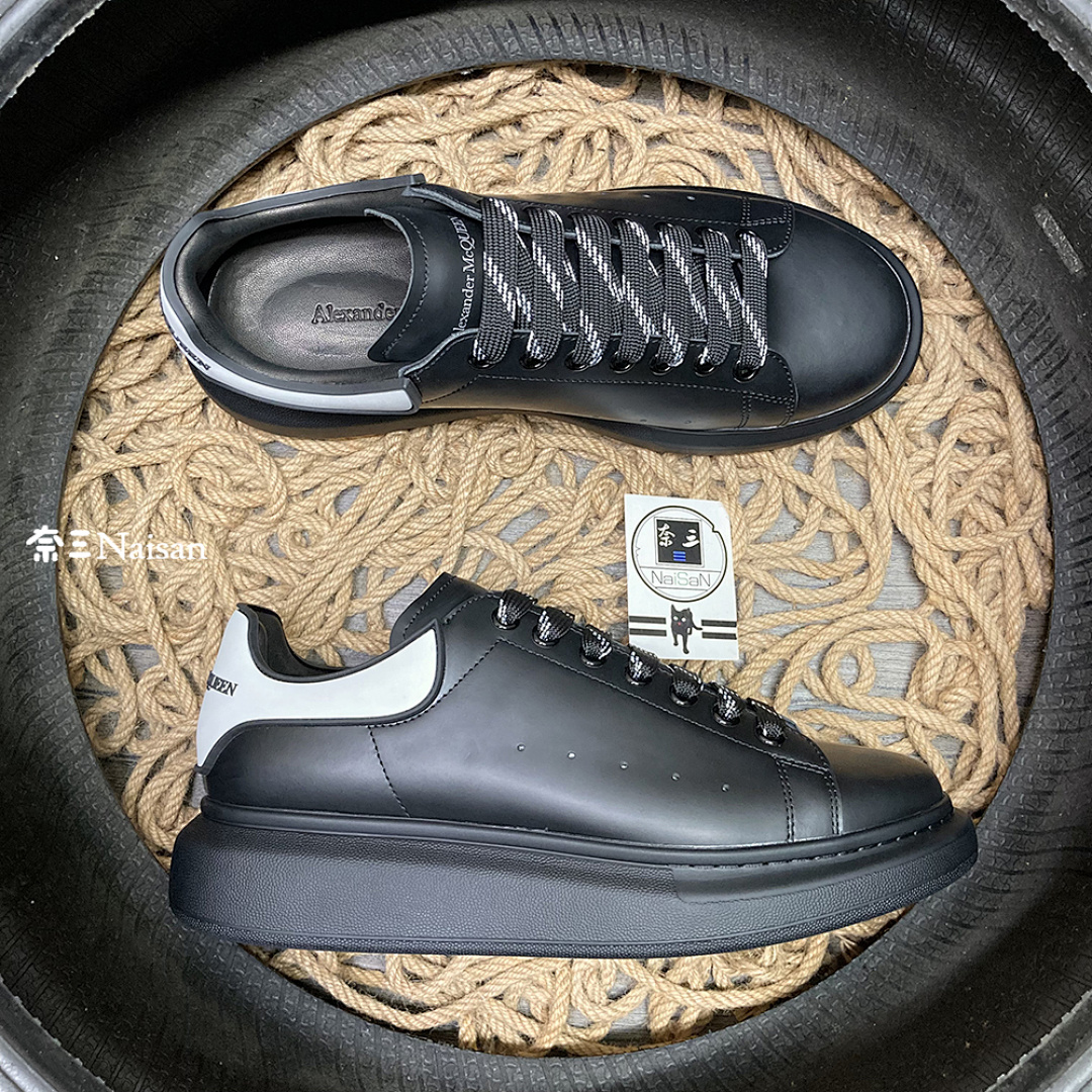Christian Louboutin Alexander McQueen Sneaker - Image 4