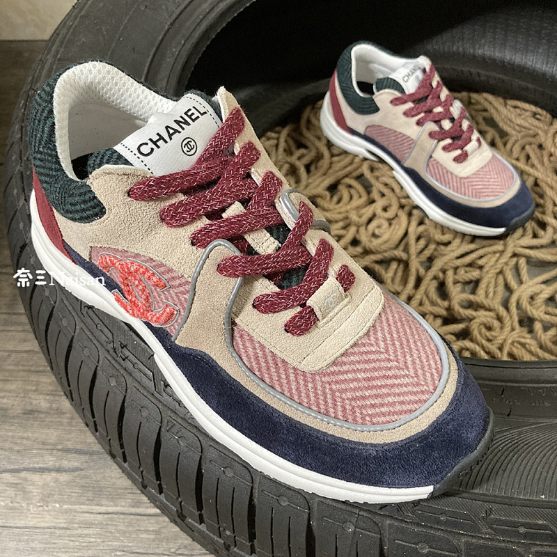 ▶ CHANEL Sneaker, photo 1