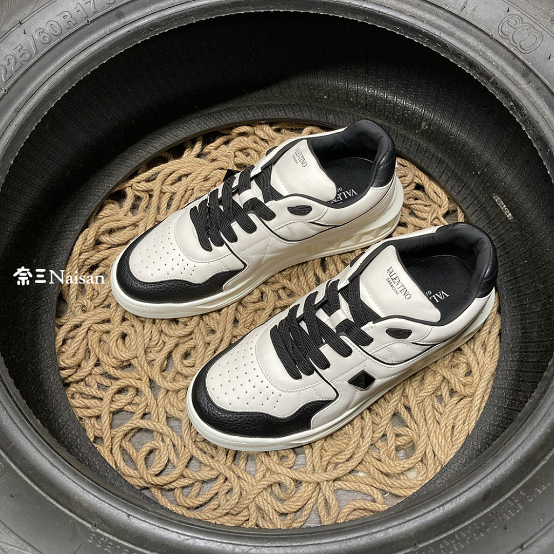 On Running ONE STUD LOW-TOP - Image 7