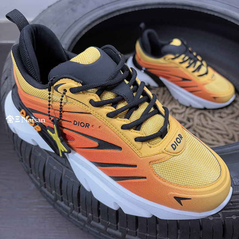 ▶ Blade Sneaker, photo 1