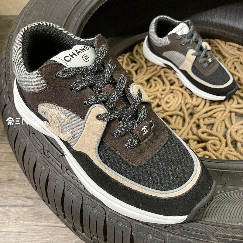 ▶ CHANEL Sneaker, photo 1