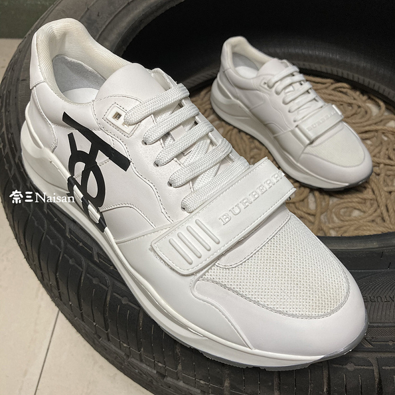 ▶ Burberry Sneakers, photo 1