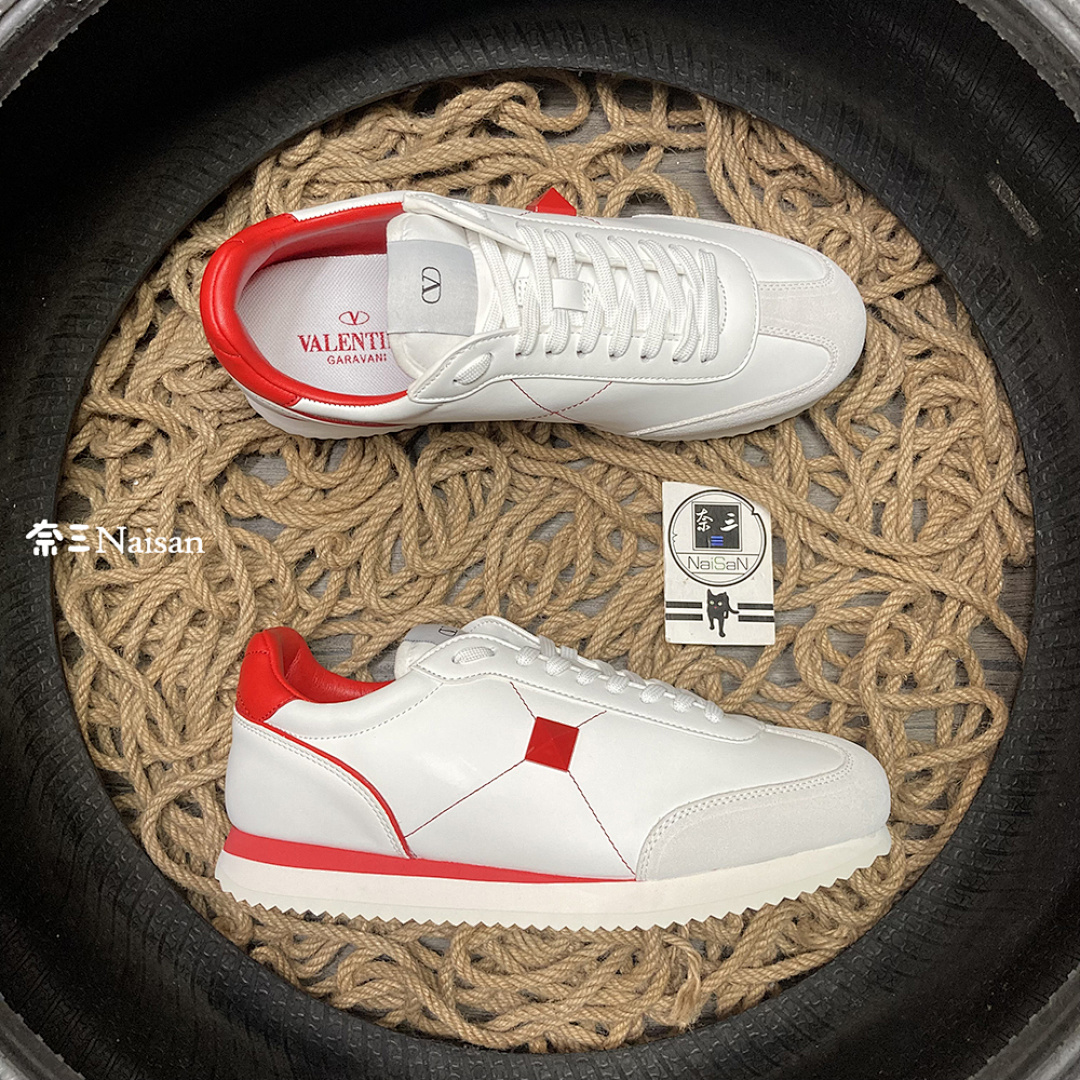 ▶ STUD AROUND LOW-TOP CALFSKIN AND NAPPA - Image 4