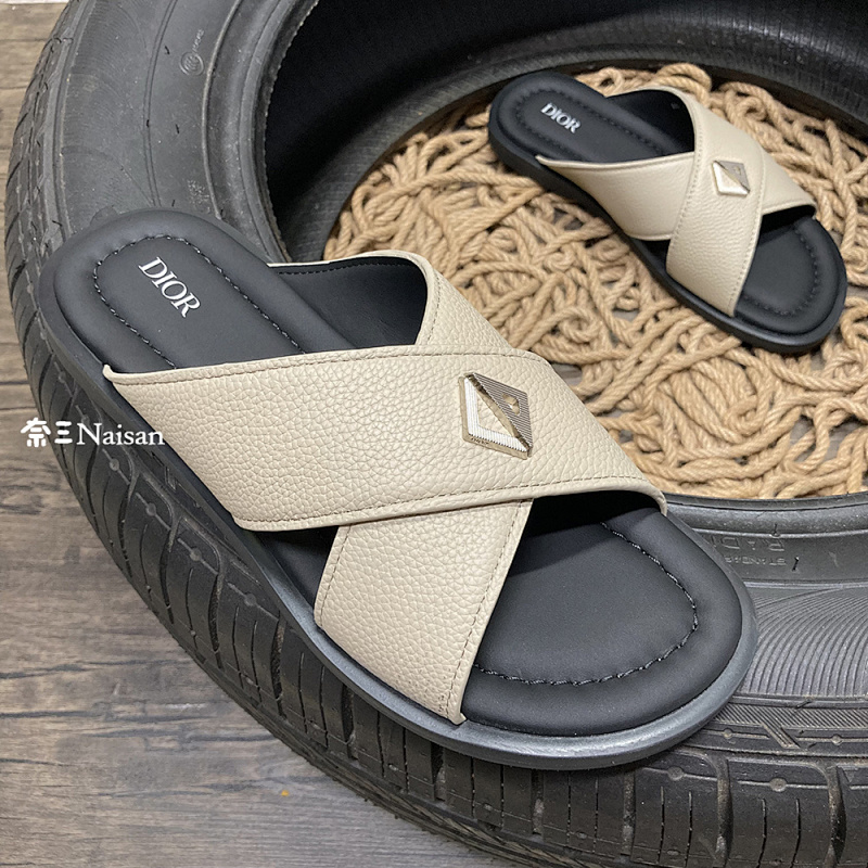 ▶ Dior Sandals, photo 1