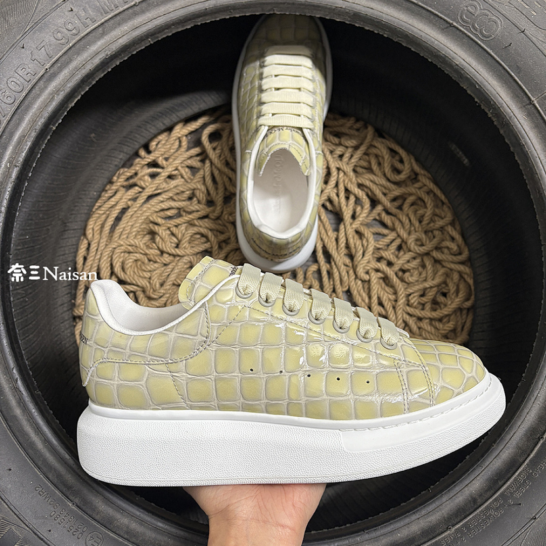 Christian Louboutin Alexander McQueen Sneaker - Image 9