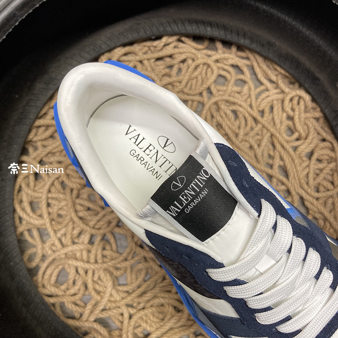 ▶ Valentino Sneakers - Image 13