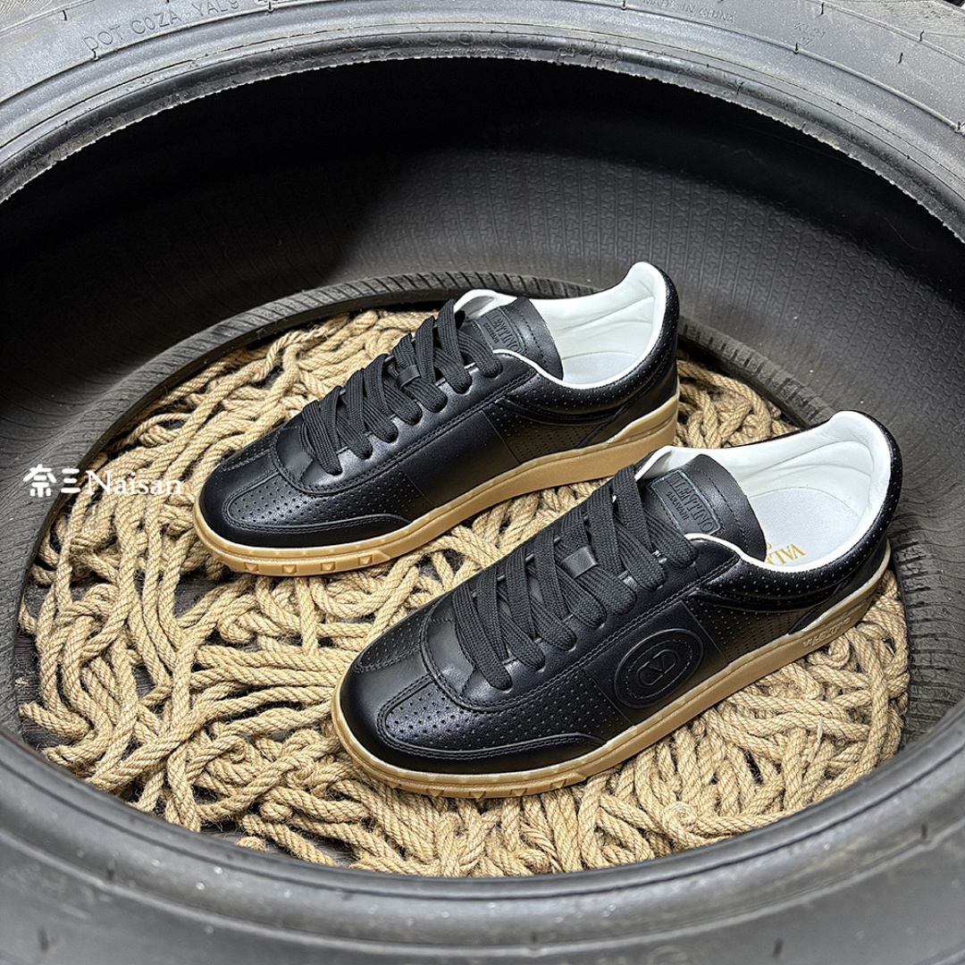 ▶ UPVILLAGE LOW - Image 7