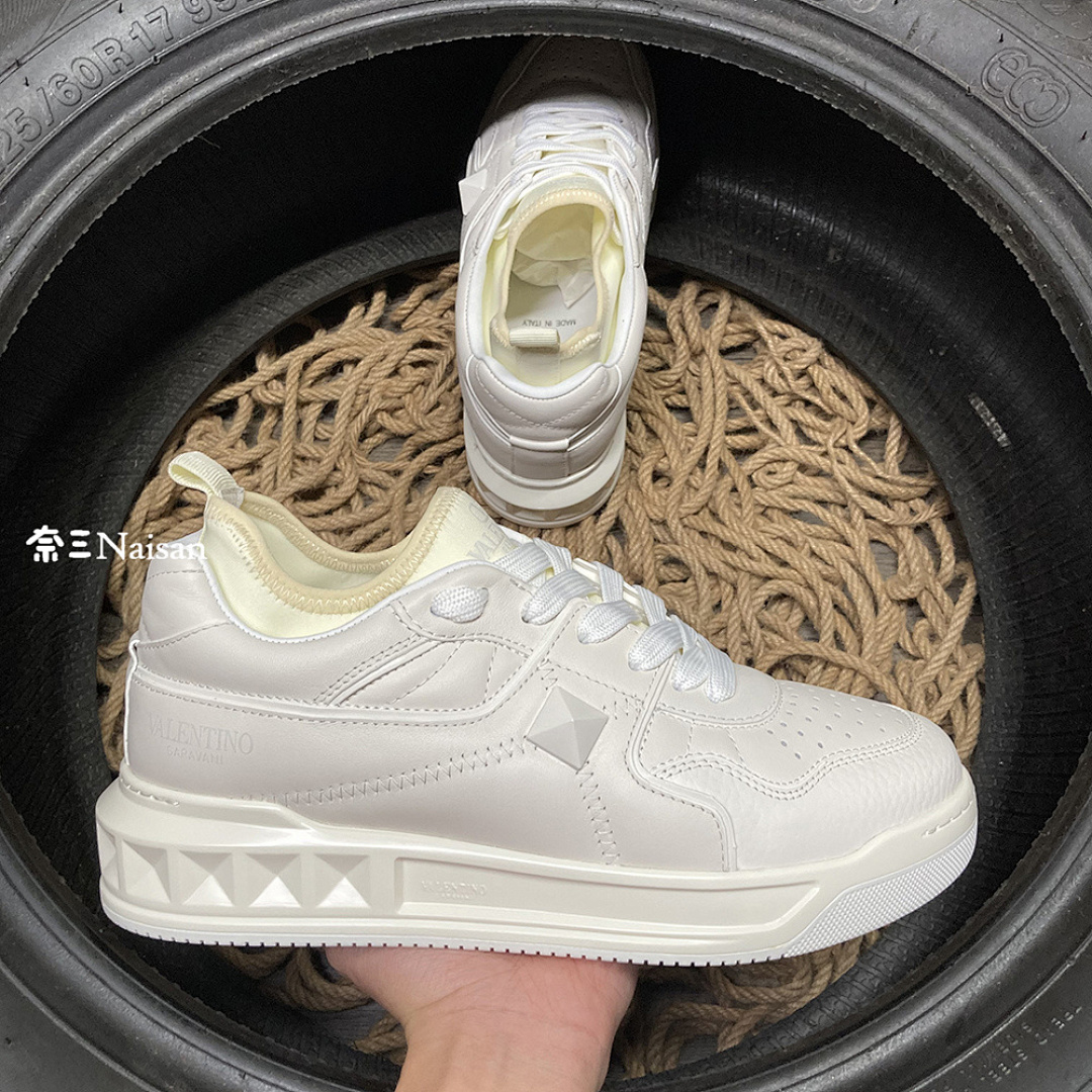 On Running ONE STUD MID-TOP SNEAKER IN NAPPA LEATHER - Image 8