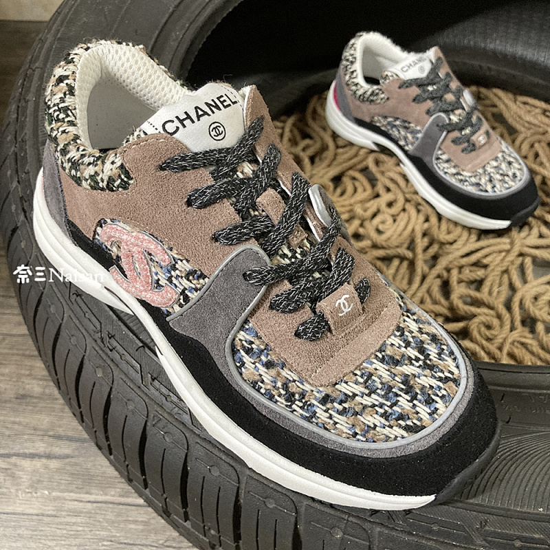 ▶ CHANEL Sneaker, photo 1