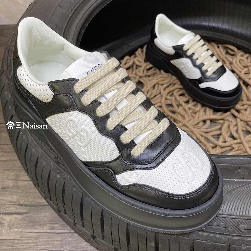 Chanel Chanel Gucci Chunky B GG Embossed Sneaker, photo 1