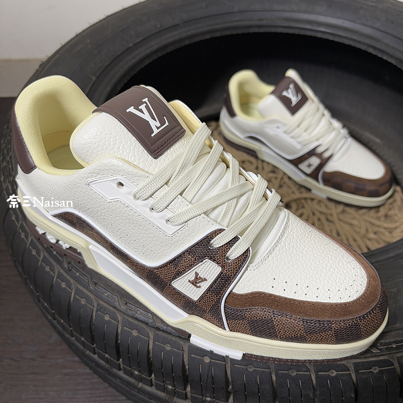 ▶ 1V Trainer Sneaker, photo 1