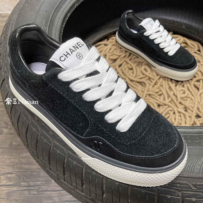▶ CHANEL Sneaker, photo 1