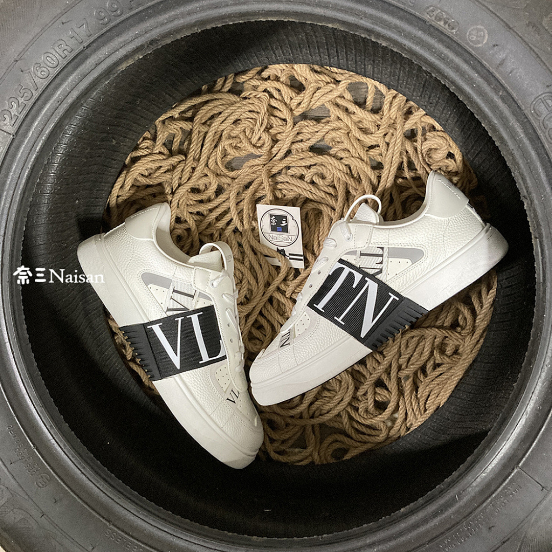 ▶ VL7N SNEAKER - Image 3