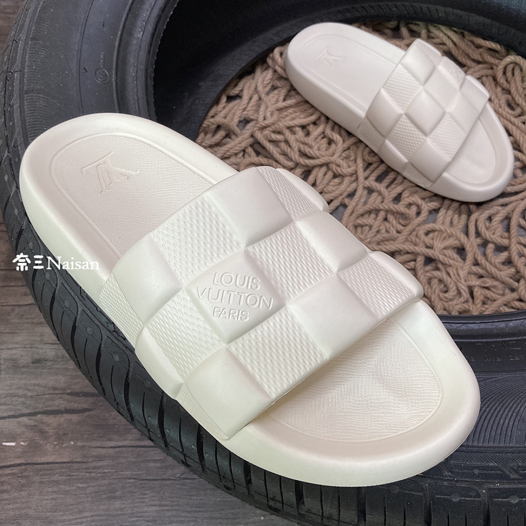 ▶ 1V Slides, photo 1