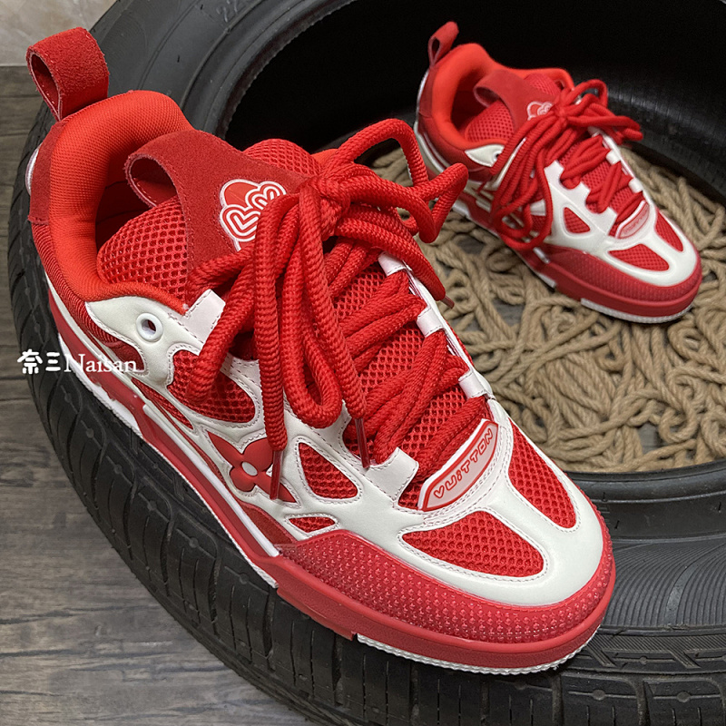▶ LV Skate Trainers, photo 1