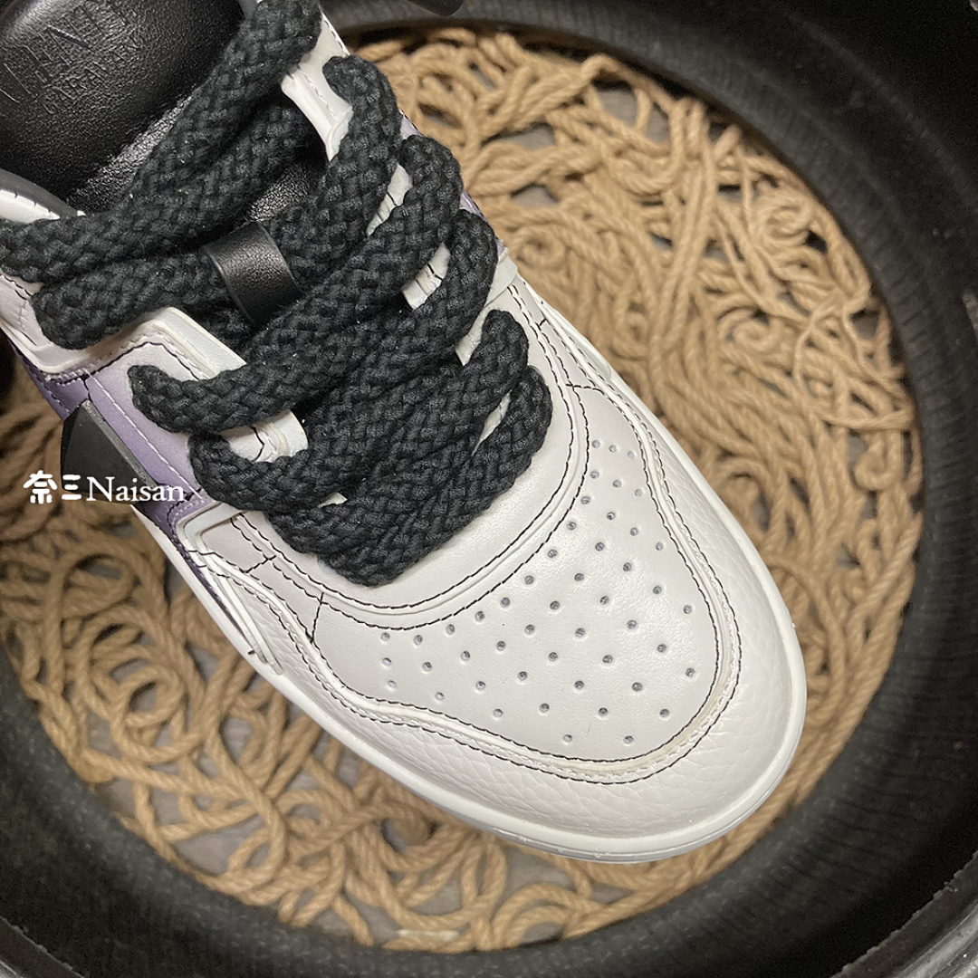 On Running ONE STUD XL NAPPA LEATHER LOW-TOP - Image 14