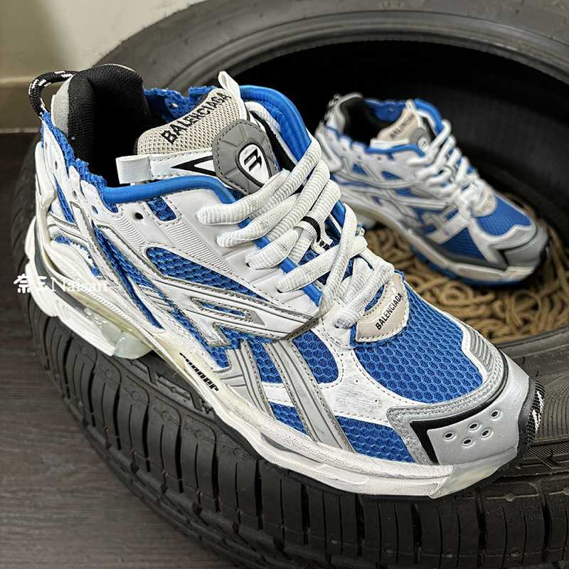 ▶ Balenciga Sneaker, photo 1