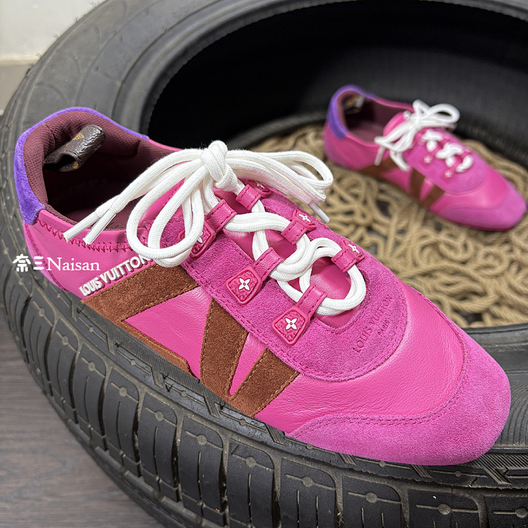▶ LV Sneakerina, photo 1