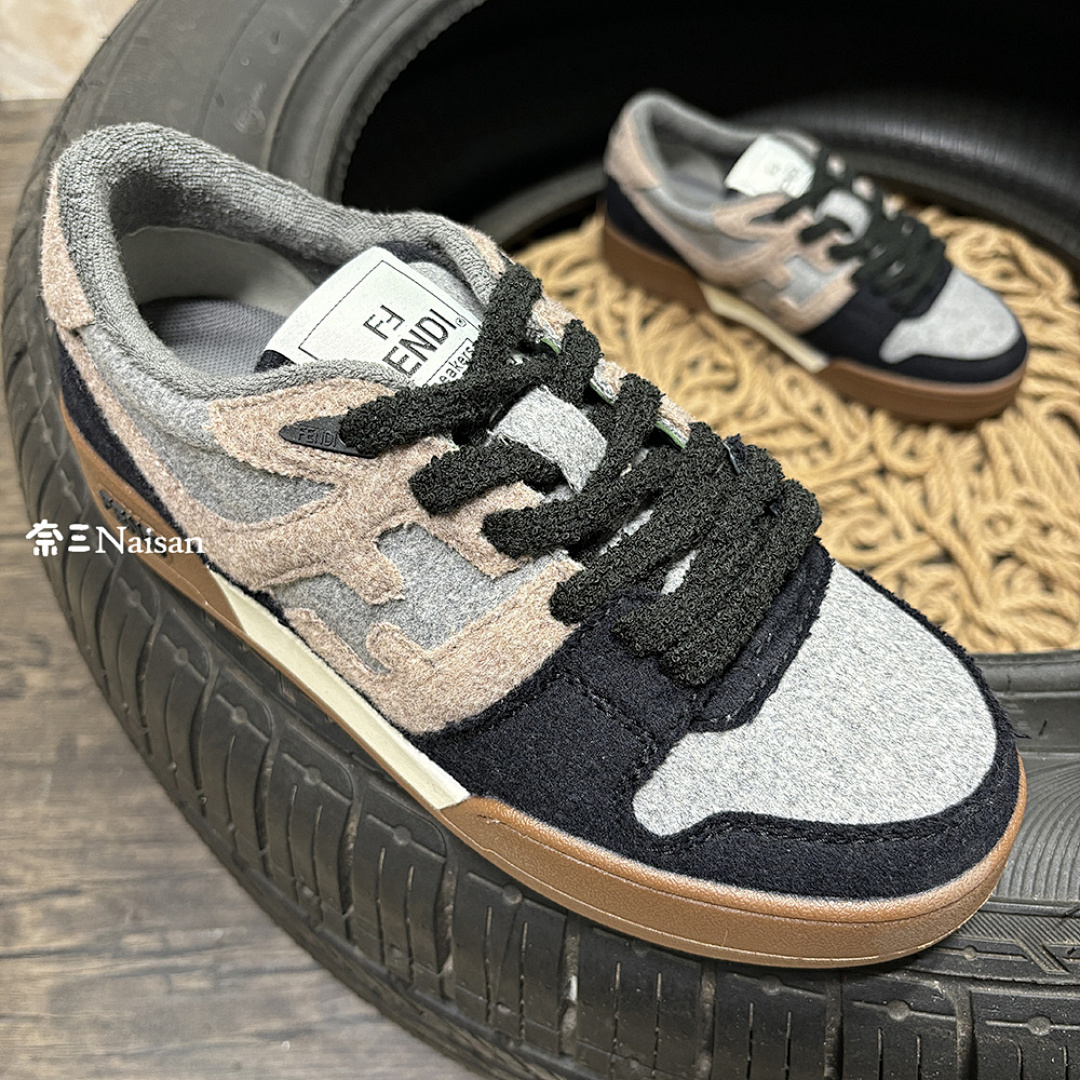 ▶ Step Beige Leather Low-Tops, photo 1