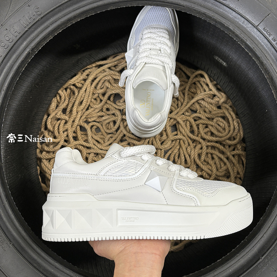 On Running ONE STUD XL NAPPA LEATHER LOW-TOP - Image 8