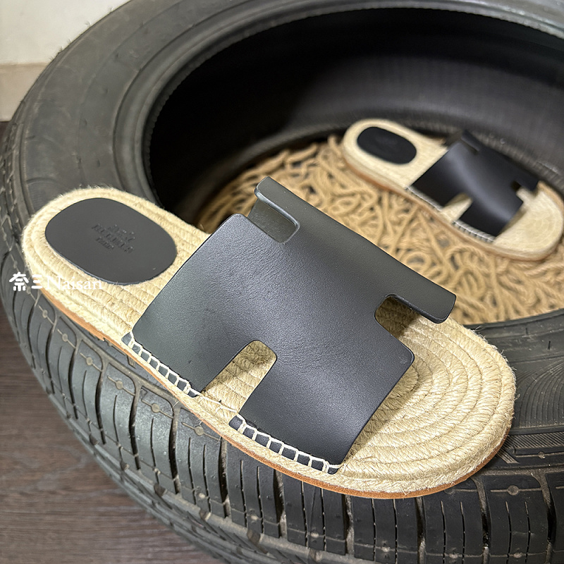 ▶ Antigua Sandal, photo 1