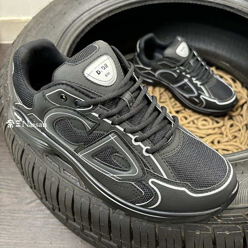 Product Product, photo 1