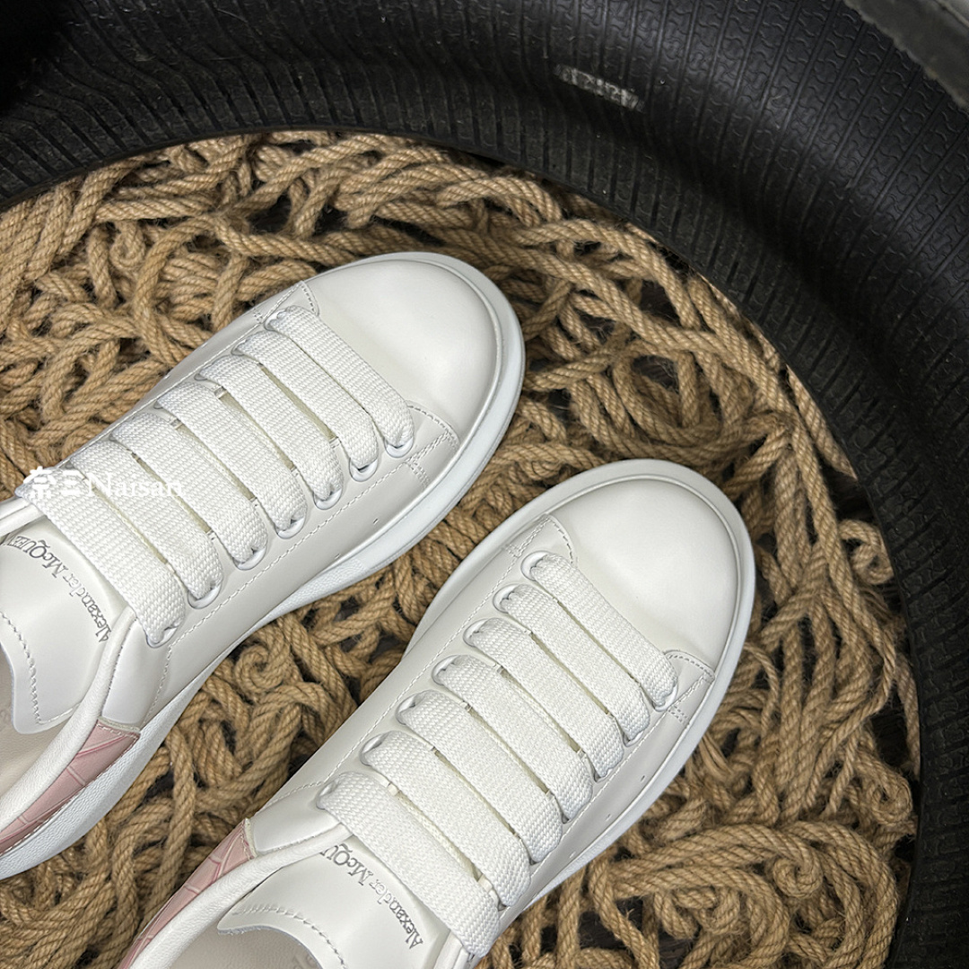 Christian Louboutin Alexander McQueen Sneaker - Image 6