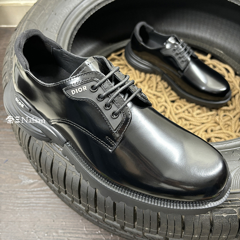 ▶ D Loafer, photo 1
