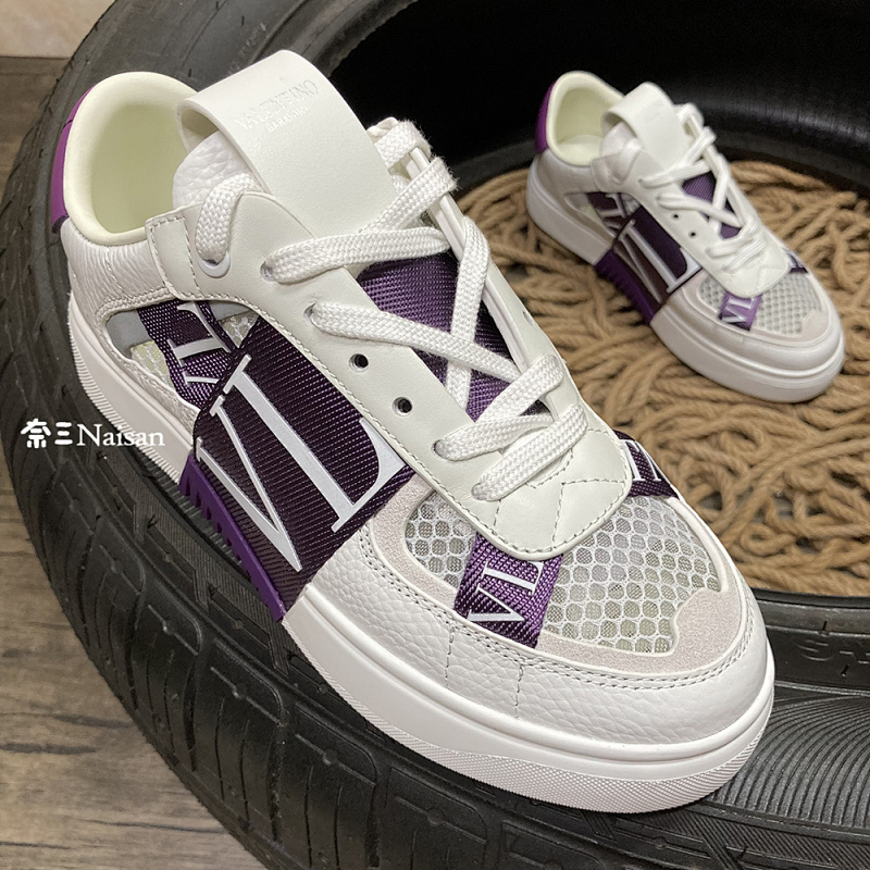 ▶ VL7N LOW-TOP SNEAKER