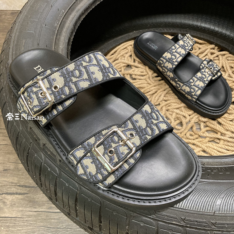 ▶ Dior Sandals, photo 1