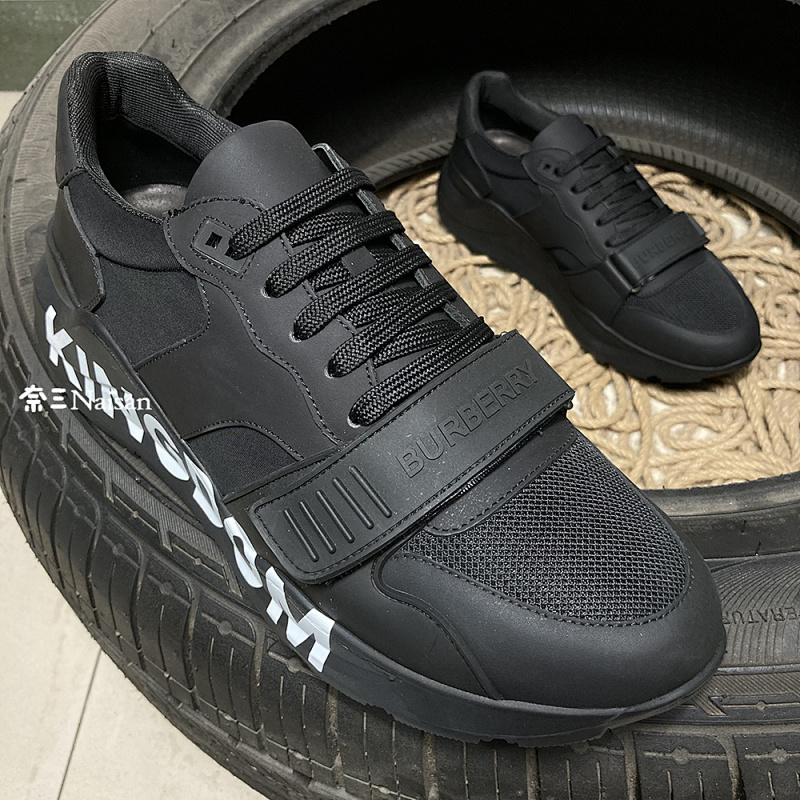▶ Burberry Sneakers, photo 1