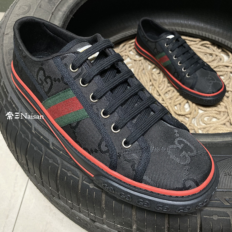 ▶ Tennis 1977 Sneaker, photo 1