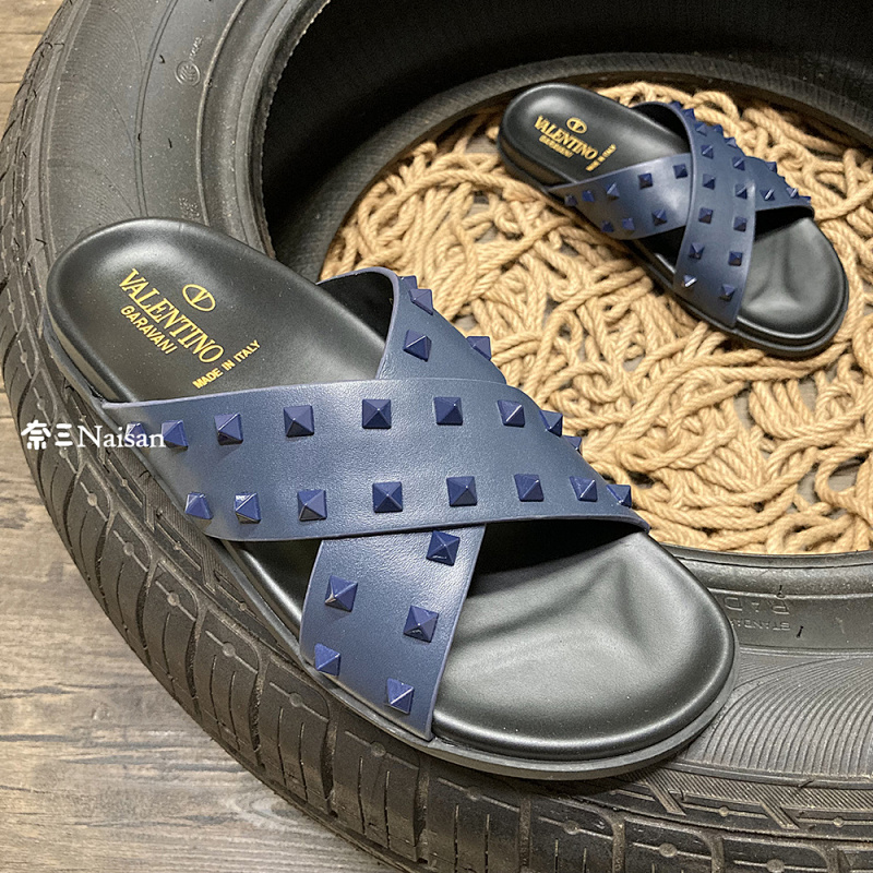 ▶ Valentino Sandals