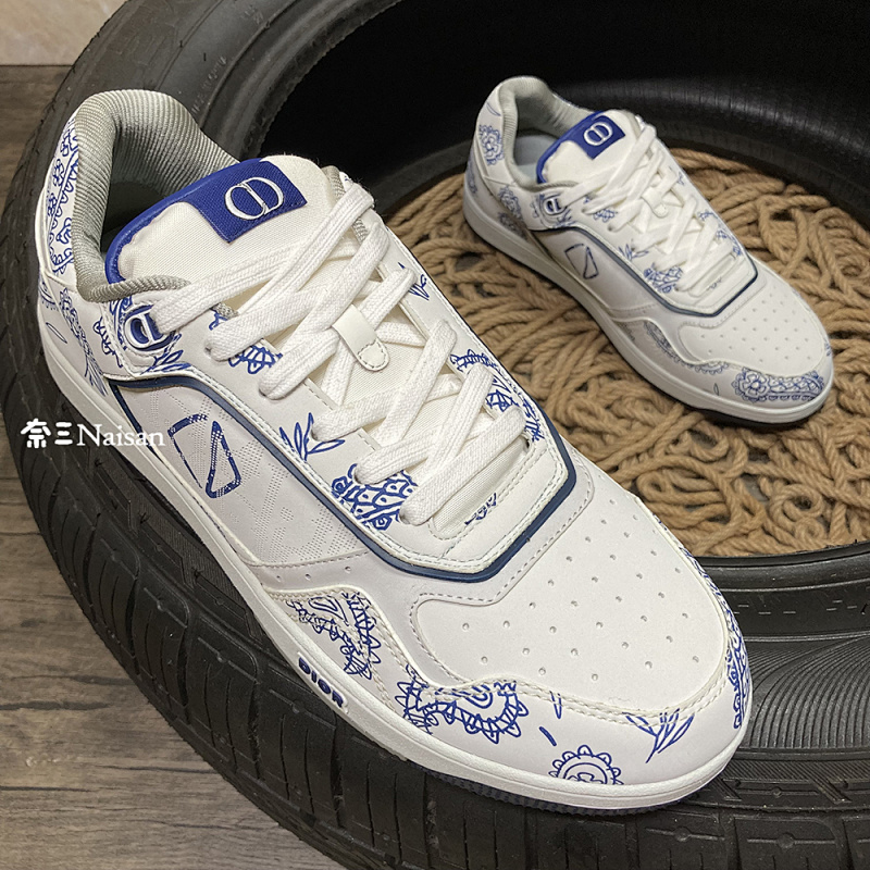 ▶ LOW-TOP, photo 1