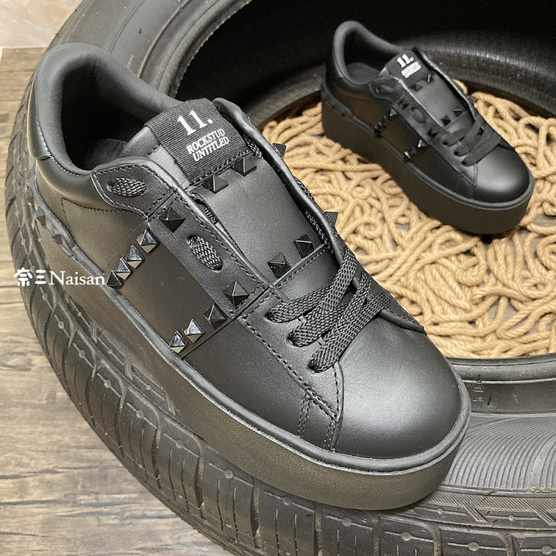 ▶ FLATFORM ROCKSTUD