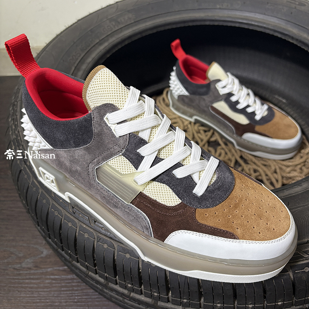 ▶ Astroloubi Sneakers, photo 1