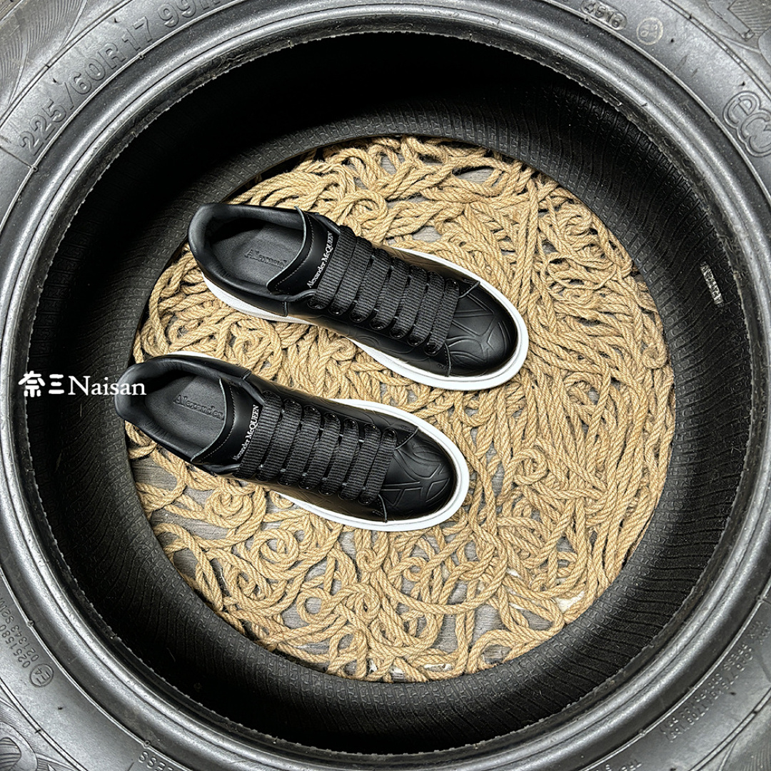 Christian Louboutin Alexander McQueen Sneaker - Image 5