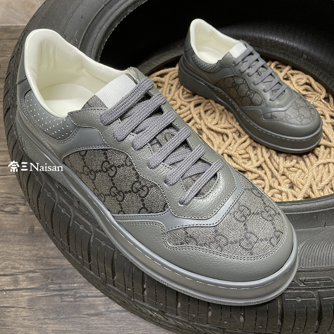 Chanel Gucci Chunky B GG Embossed Sneaker, photo 1